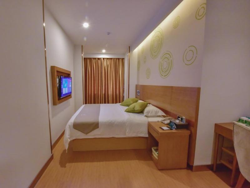 Greentree Inn Huanggang Qichun County Ouyada Square Express Hotel Exteriér fotografie